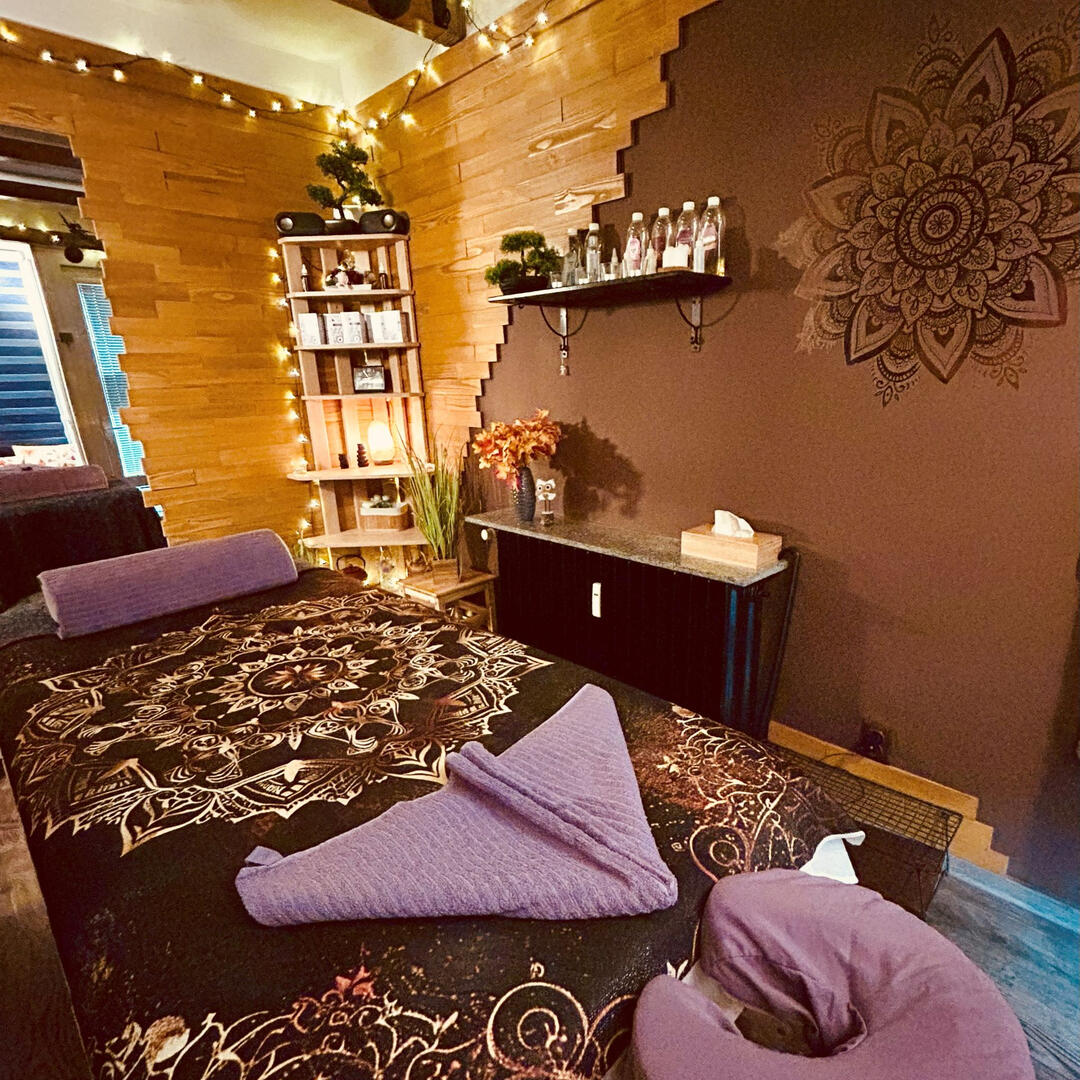 Masérský salón Karonaishi | lehátko Masérský salón Karonaishi | lehátko